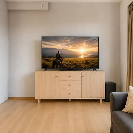 Mv29 - 2br Modern Terrace *