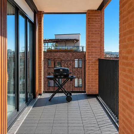 Mv29 - 2br Modern Terrace Apartman